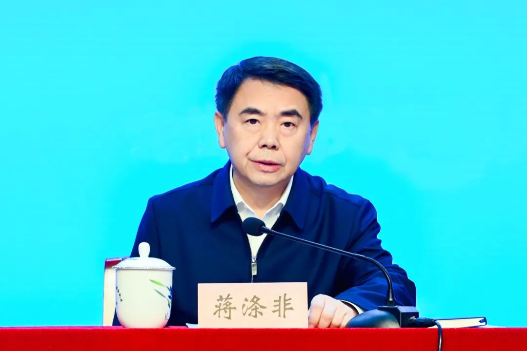全国人大代表、盐津铺子张学武董事长到民革湖南省委会传递两会“好声音” 全国人大代表、盐津铺子张学武董事长到民革湖南省委会传递两会“好声音”