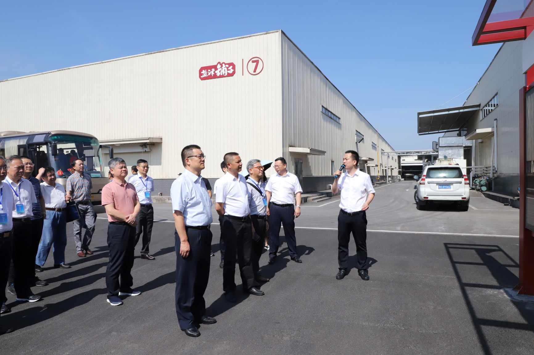 2019年全国食品安全宣传周“双安双创”现场会观摩盐津铺子 2019年全国食品安全宣传周“双安双创”现场会观摩盐津铺子