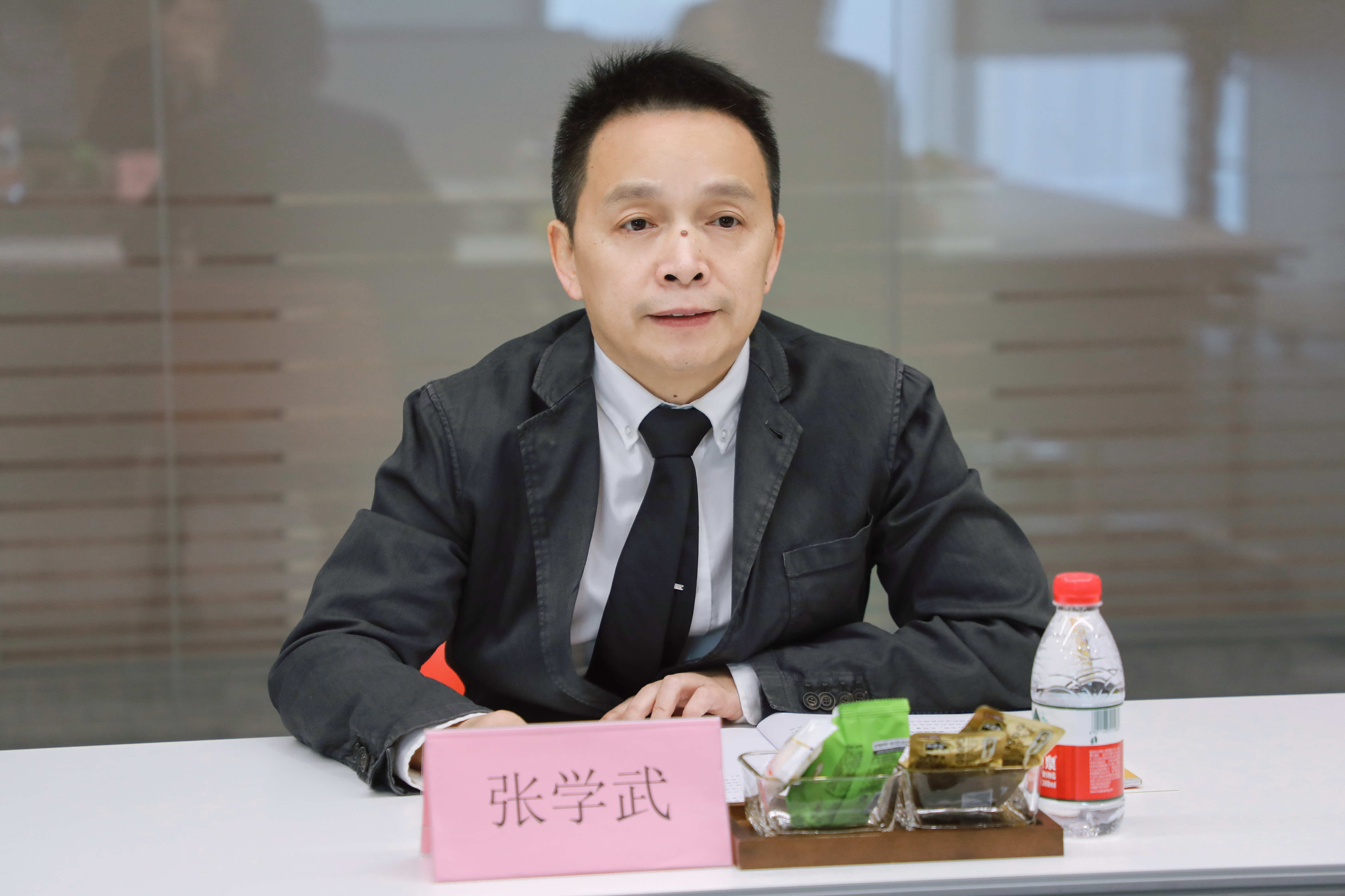 省委统战部部长隋忠诚一行到盐津铺子开展春节走访慰问 省委统战部部长隋忠诚一行到盐津铺子开展春节走访慰问