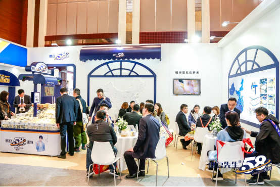 双核驱动 盐津铺子春糖打造新高地 双核驱动 盐津铺子春糖打造新高地