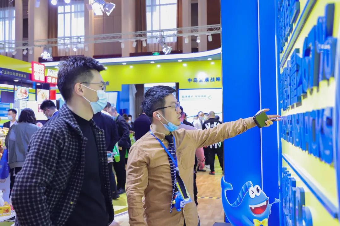 直击2021成都春糖现场 31°鲜 深海零食强势出圈! 直击2021成都春糖现场 31°鲜 深海零食强势出圈!