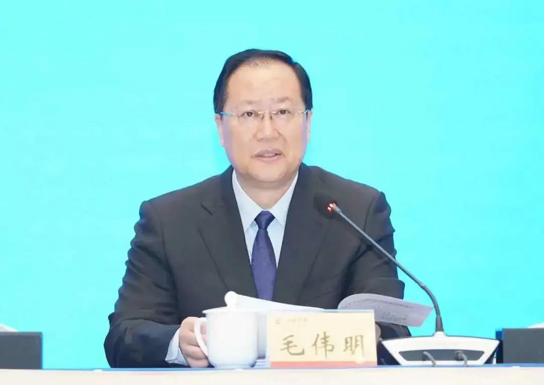 致敬最光荣劳动者丨湖南省庆祝“五一”国际劳动节暨先进集体先进个人表彰大会 致敬最光荣劳动者丨湖南省庆祝“五一”国际劳动节暨先进集体先进个人表彰大会