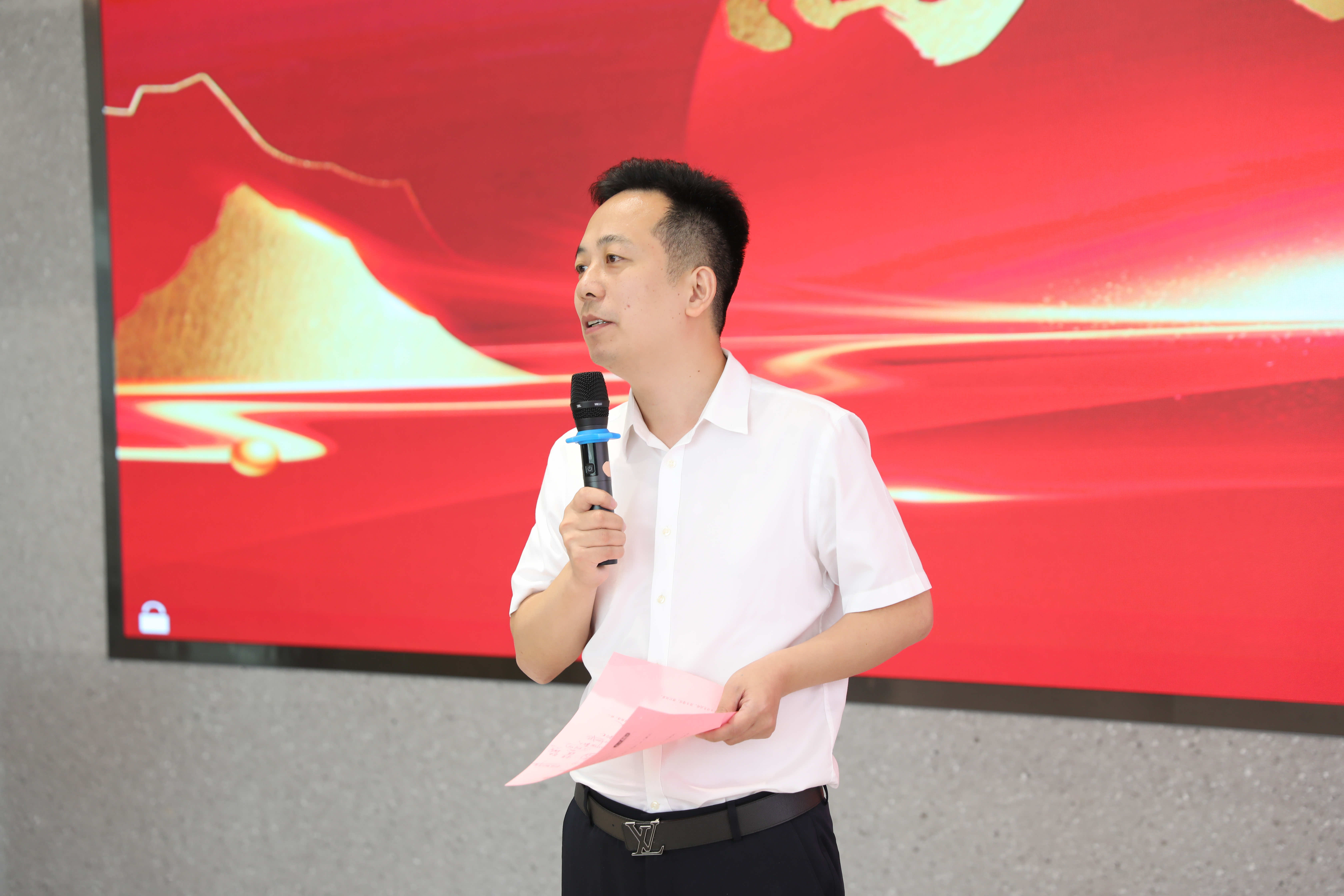 不忘初心 创新奋进 盐津铺子凯发娱乐的文化升级发布会隆重举行 不忘初心 创新奋进 盐津铺子凯发娱乐的文化升级发布会隆重举行